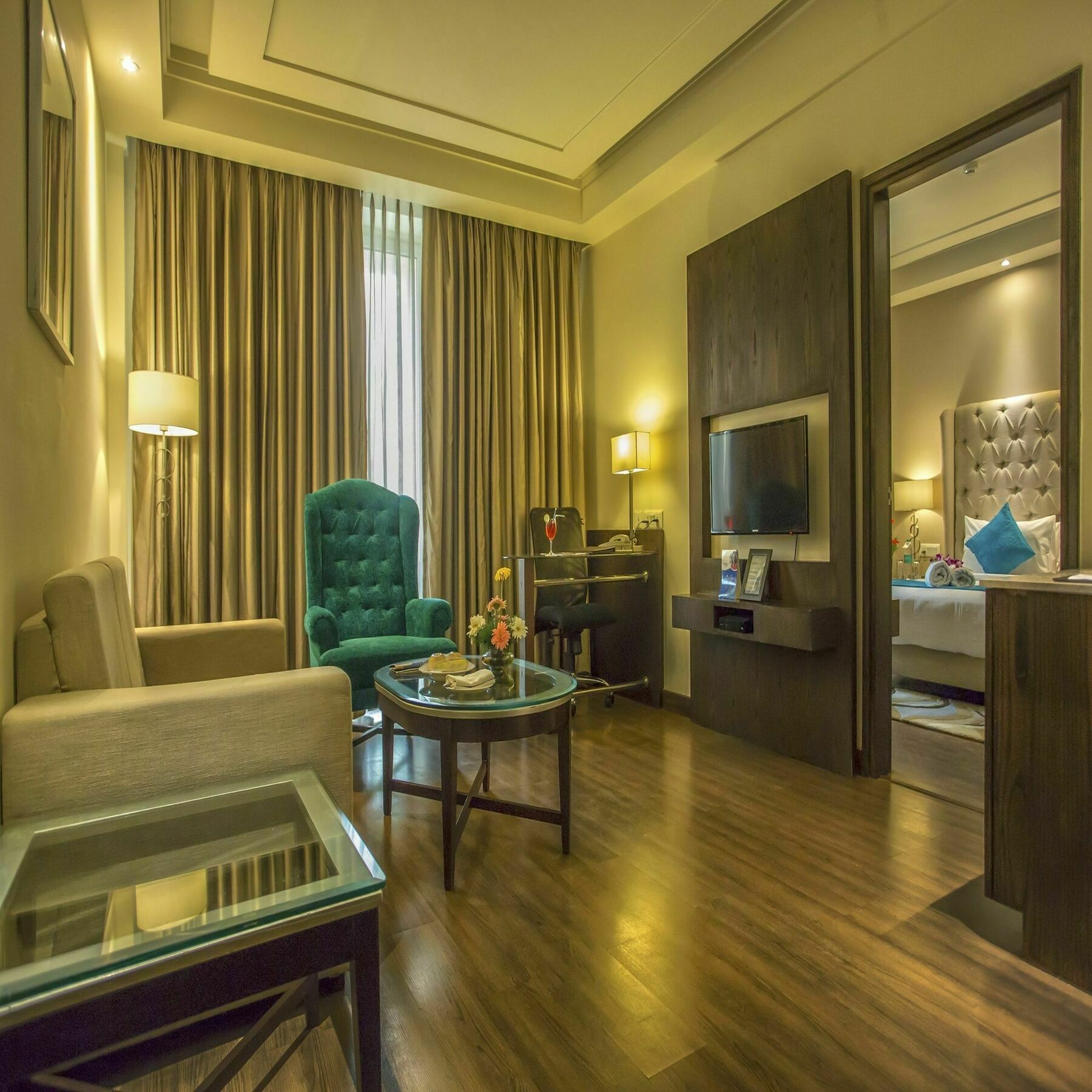 Sarovar Portico- Hotel